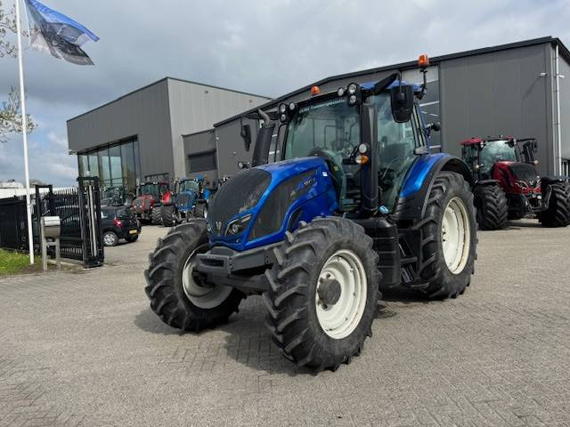 Valtra N134 Versu Smart Touch, GPS - Traktor: slika 5 Valtra N134 Versu Smart Touch, GPS - Traktor: slika 5