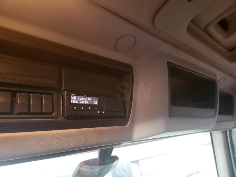 Istovarivač, Kamion sa dizalicom Renault 370.32 DXI: slika 19