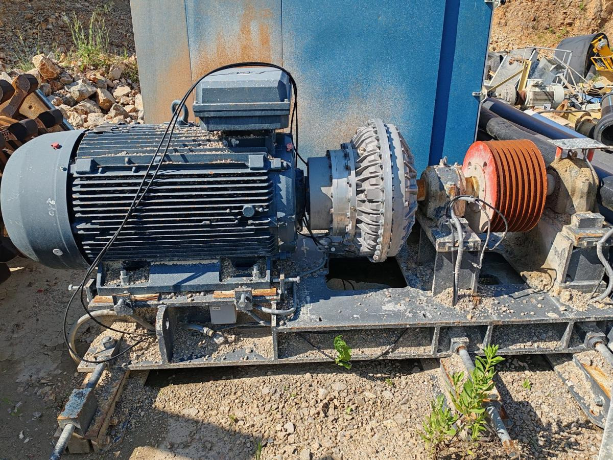 Sandvik GM420-14 - Udarna drobilica: slika 1 Sandvik GM420-14 - Udarna drobilica: slika 1