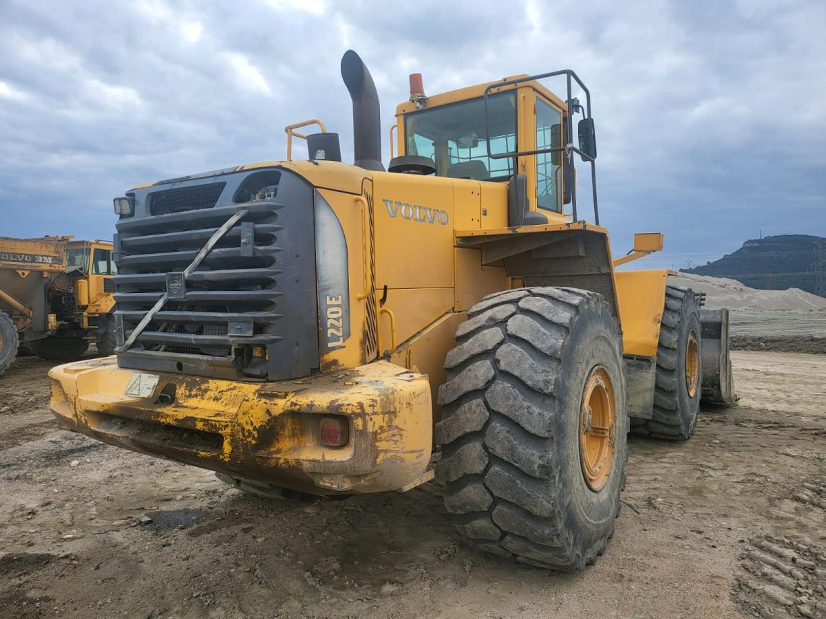 Volvo L 220 E - Utovarivač točkaš: slika 2 Volvo L 220 E - Utovarivač točkaš: slika 2