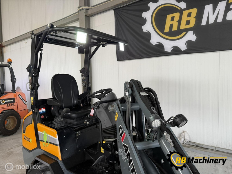 Giant G2200E - Utovarivač točkaš: slika 5 Giant G2200E - Utovarivač točkaš: slika 5