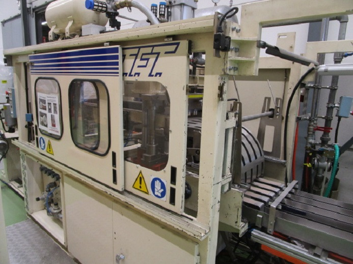 THERMOFORMMASCHINE TFT IMC 5030 (MIT WERKZEUGEN) - Industrijska oprema: slika 3 THERMOFORMMASCHINE TFT IMC 5030 (MIT WERKZEUGEN) - Industrijska oprema: slika 3