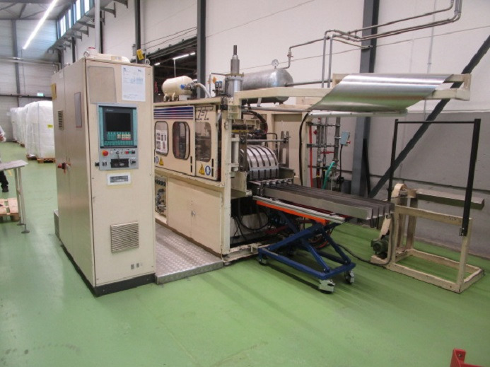 THERMOFORMMASCHINE TFT IMC 5030 (MIT WERKZEUGEN) - Industrijska oprema: slika 1 THERMOFORMMASCHINE TFT IMC 5030 (MIT WERKZEUGEN) - Industrijska oprema: slika 1