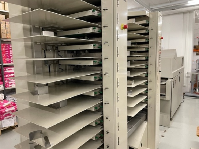 ZUSAMMENTRAGMASCHINE BOURG: 2xTÜRME BST10 & BDF - Štamparska mašina: slika 4 ZUSAMMENTRAGMASCHINE BOURG: 2xTÜRME BST10 & BDF - Štamparska mašina: slika 4