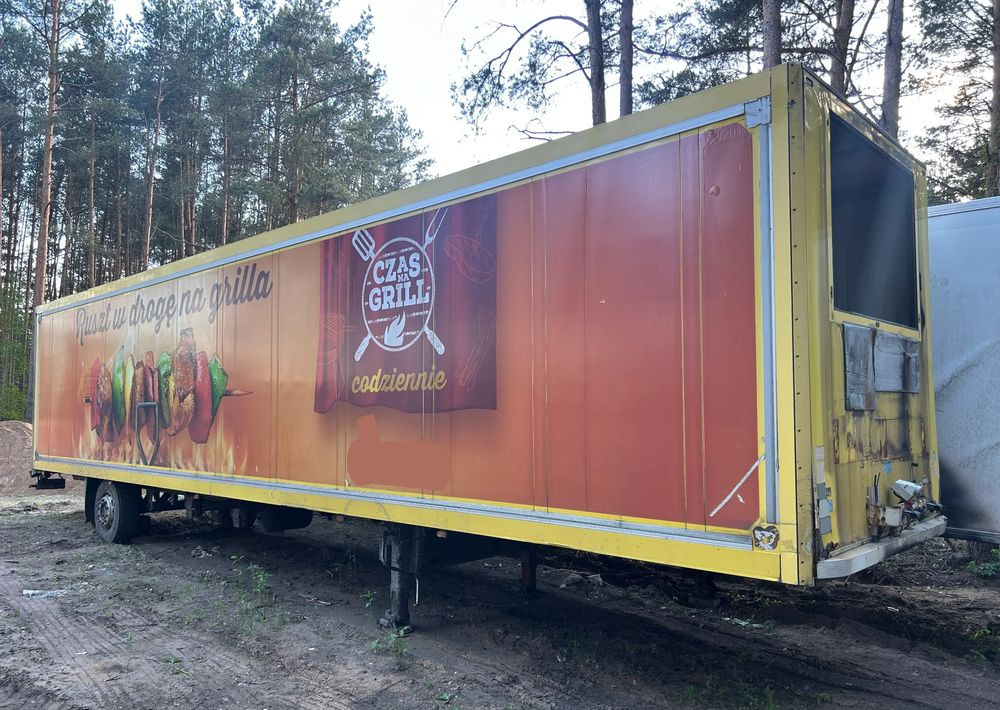 Schmitz Cargobull CHŁODNIA / IZOTERMA / KONTENER / MAGAZYN / 3 SZTUKI !! - Poluprikolica hladnjače: slika 2 Schmitz Cargobull CHŁODNIA / IZOTERMA / KONTENER / MAGAZYN / 3 SZTUKI !! - Poluprikolica hladnjače: slika 2