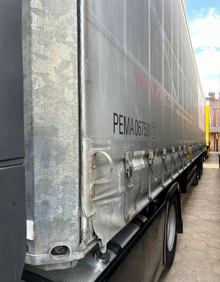 Schmitz Cargobull FIRANKA / RAMA OCYNK / PODNOSZONY DACH / 2012 ROK !! - Poluprikolica sa ceradom: slika 3 Schmitz Cargobull FIRANKA / RAMA OCYNK / PODNOSZONY DACH / 2012 ROK !! - Poluprikolica sa ceradom: slika 3