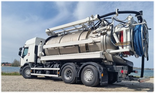 RENAULT D - Wide 6x2*4 - Vakuumska cisterna: slika 3 RENAULT D - Wide 6x2*4 - Vakuumska cisterna: slika 3