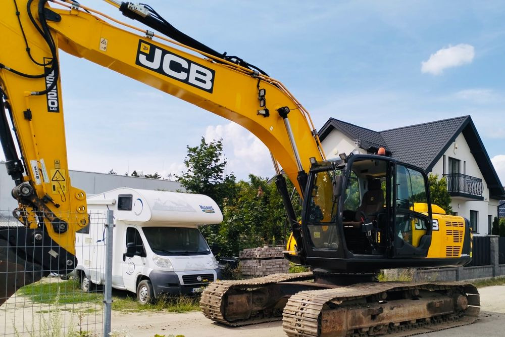 JCB JS 220 LC+ - Bager guseničar: slika 1 JCB JS 220 LC+ - Bager guseničar: slika 1