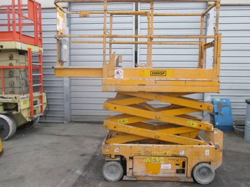 Genie GS 1532 - Lift u obliku makaza: slika 1 Genie GS 1532 - Lift u obliku makaza: slika 1