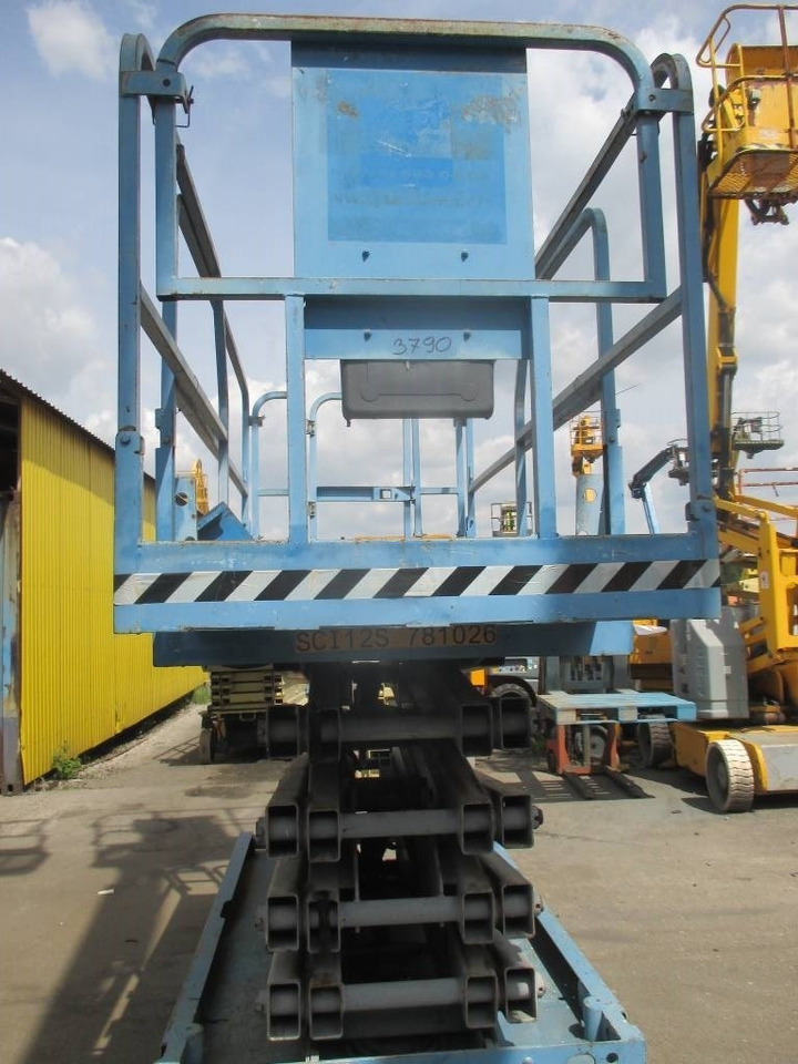 Genie GS 3246 - Lift u obliku makaza: slika 3 Genie GS 3246 - Lift u obliku makaza: slika 3