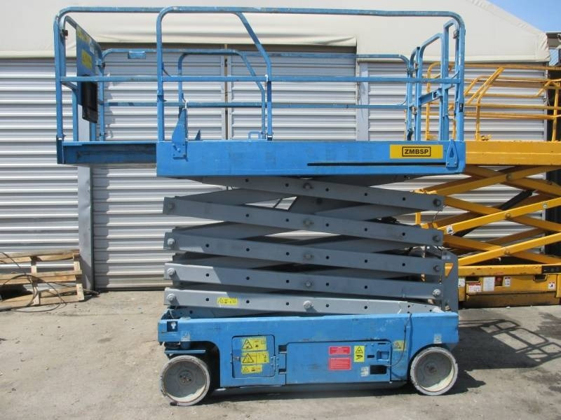 Genie GS 3246 - Lift u obliku makaza: slika 1 Genie GS 3246 - Lift u obliku makaza: slika 1