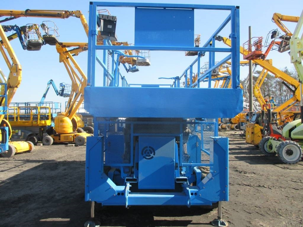 Genie GS 4390 RT - Lift u obliku makaza: slika 2 Genie GS 4390 RT - Lift u obliku makaza: slika 2