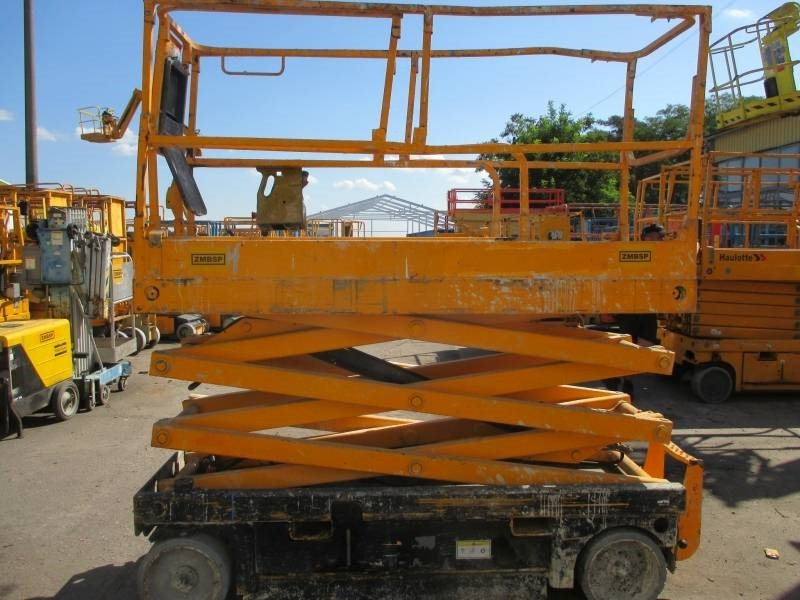 Haulotte Compact 8 - Lift u obliku makaza: slika 5 Haulotte Compact 8 - Lift u obliku makaza: slika 5