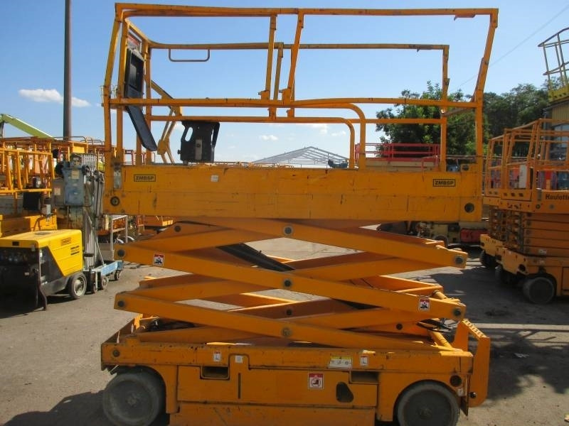 Haulotte Compact 8 - Lift u obliku makaza: slika 4 Haulotte Compact 8 - Lift u obliku makaza: slika 4