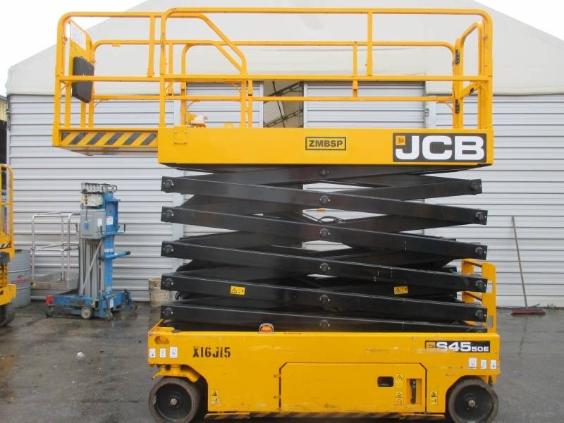 JCB S4550E - Lift u obliku makaza: slika 1 JCB S4550E - Lift u obliku makaza: slika 1