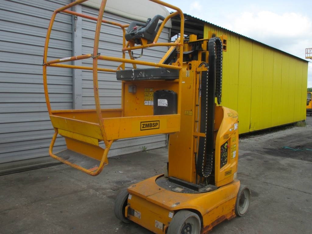 JLG Toucan 8 E - Jarbolna penjajuća platforma: slika 2 JLG Toucan 8 E - Jarbolna penjajuća platforma: slika 2