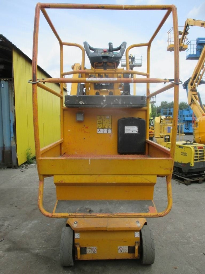 JLG Toucan 8 E - Jarbolna penjajuća platforma: slika 3 JLG Toucan 8 E - Jarbolna penjajuća platforma: slika 3