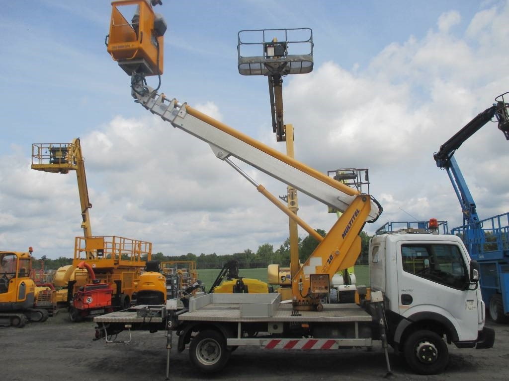 Multitel MT 202 DS - Vazdušna platforma montirana na kamion: slika 1 Multitel MT 202 DS - Vazdušna platforma montirana na kamion: slika 1