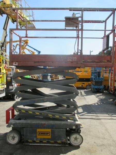 SkyJack SJ III 3219 - Lift u obliku makaza: slika 5 SkyJack SJ III 3219 - Lift u obliku makaza: slika 5