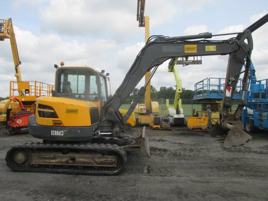 Volvo ECR 88 D - Mini bager: slika 1 Volvo ECR 88 D - Mini bager: slika 1