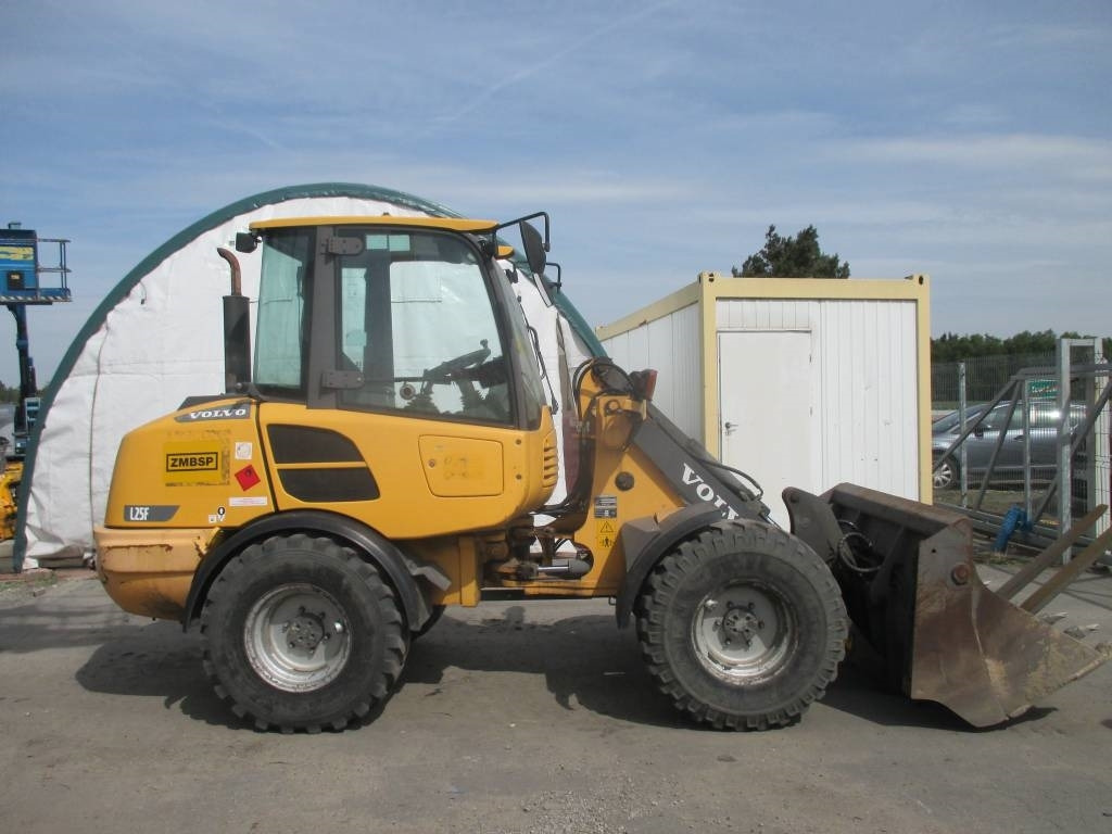Volvo L 25 F - Utovarivač točkaš: slika 1 Volvo L 25 F - Utovarivač točkaš: slika 1