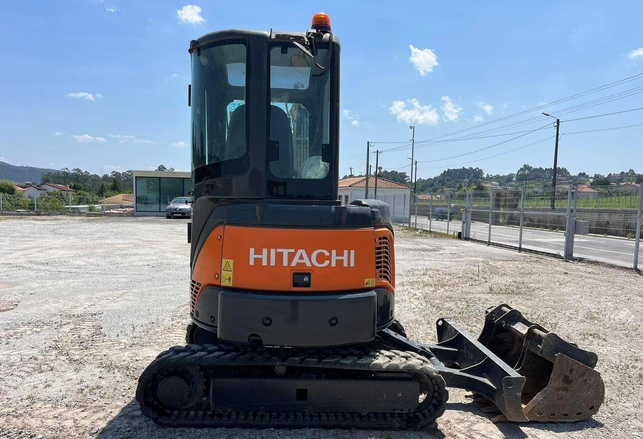 Hitachi ZX29 - Mini bager: slika 1 Hitachi ZX29 - Mini bager: slika 1