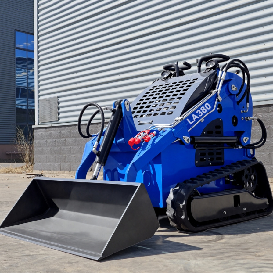 LEZUM Free Shipping LA380 Mini Skid Steer Loader Compact Track Diesel Cheap Mini Skid Steer Loader For Sale With Mini Skid Steer Attachments 4 In 1 Bucket - Mini utovarivač: slika 4 LEZUM Free Shipping LA380 Mini Skid Steer Loader Compact Track Diesel Cheap Mini Skid Steer Loader For Sale With Mini Skid Steer Attachments 4 In 1 Bucket - Mini utovarivač: slika 4