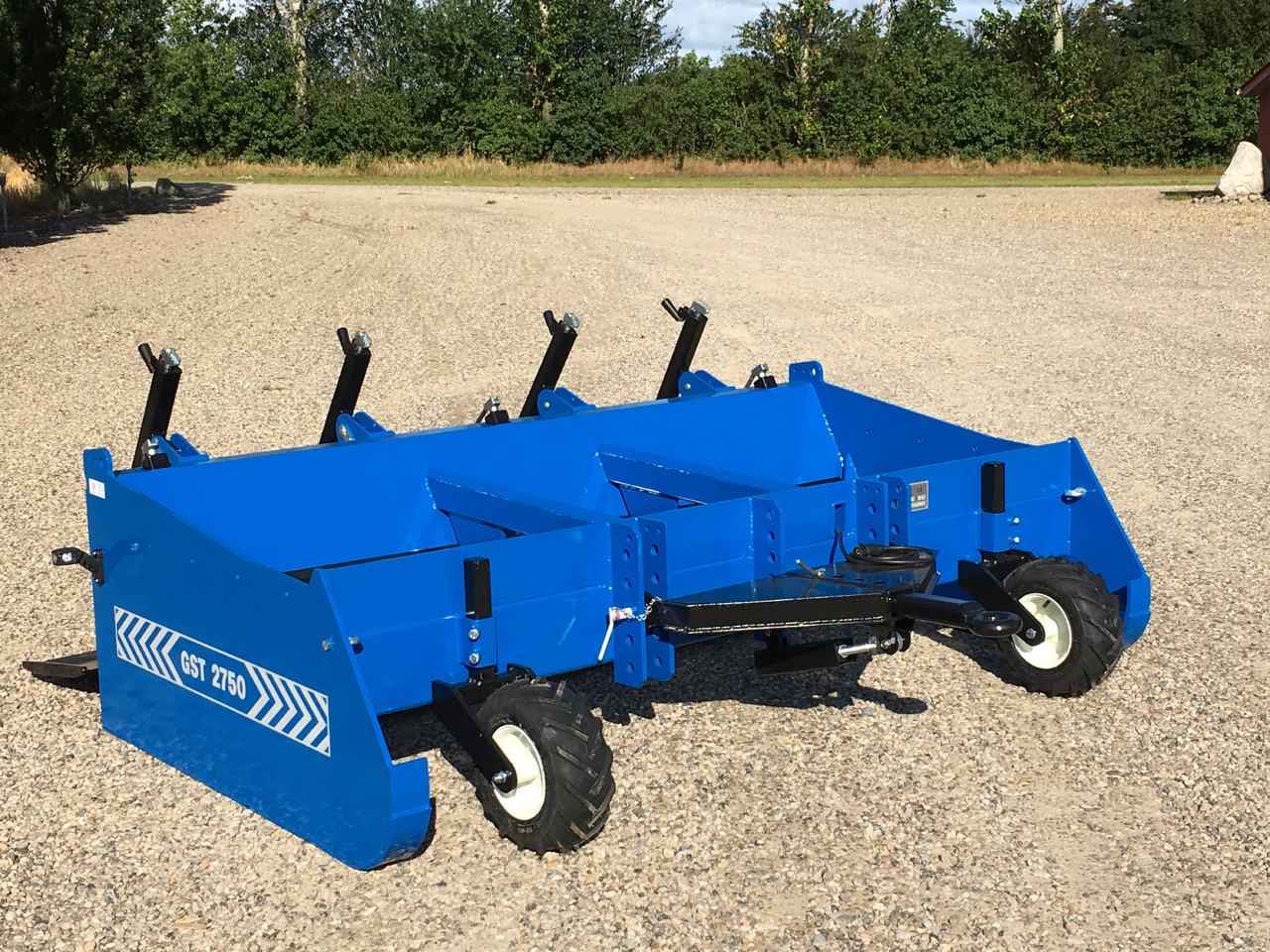 GST 1500-3000 Gravel Road leveler box laying of gravel for trucks and tractor - Strugač: slika 3 GST 1500-3000 Gravel Road leveler box laying of gravel for trucks and tractor - Strugač: slika 3
