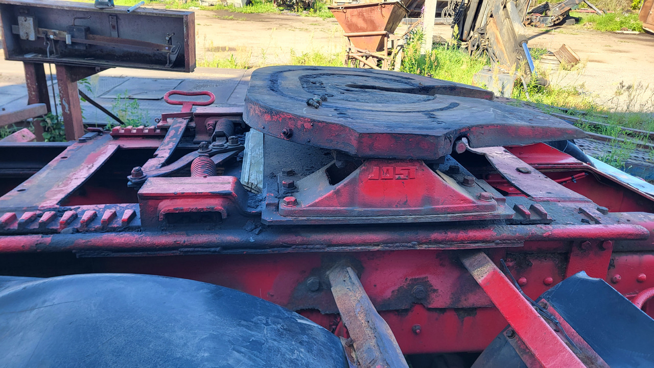 SCANIA R 142 H 6X2 SU KRANU - Tegljač: slika 4 SCANIA R 142 H 6X2 SU KRANU - Tegljač: slika 4