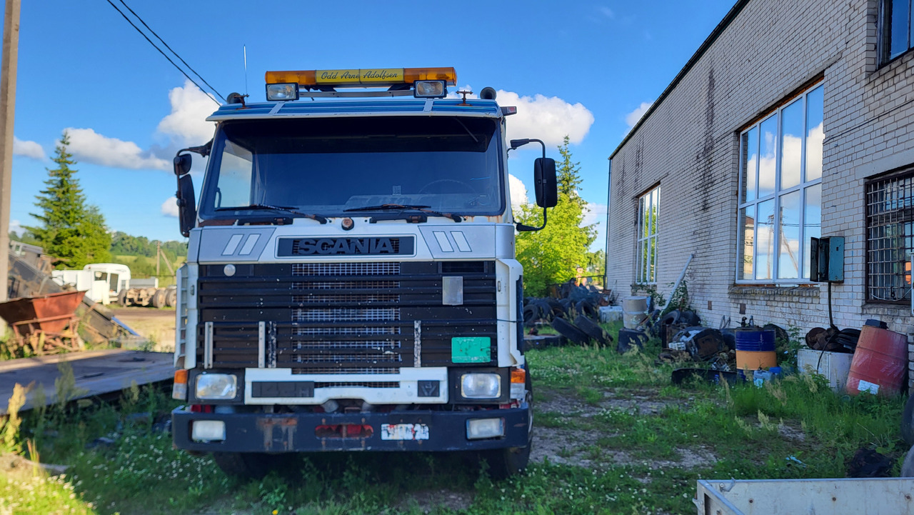 SCANIA R 142 H 6X2 SU KRANU - Tegljač: slika 3 SCANIA R 142 H 6X2 SU KRANU - Tegljač: slika 3