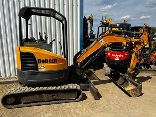 Bobcat E26 - Mini bager: slika 1 Bobcat E26 - Mini bager: slika 1