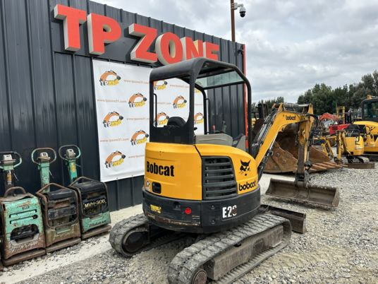 Bobcat E26 à 18900 € HT - Mini bager: slika 5 Bobcat E26 à 18900 € HT - Mini bager: slika 5