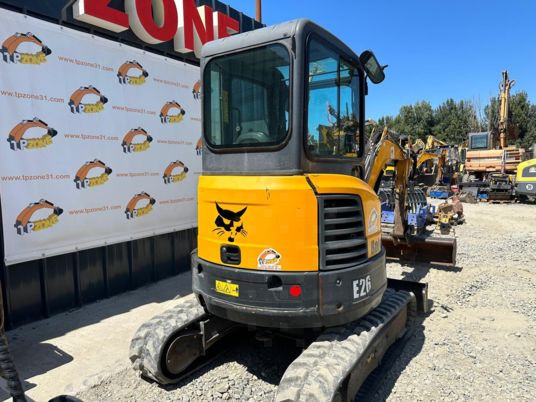 Bobcat E26 cabine a 21500 € HT - Mini bager: slika 4 Bobcat E26 cabine a 21500 € HT - Mini bager: slika 4