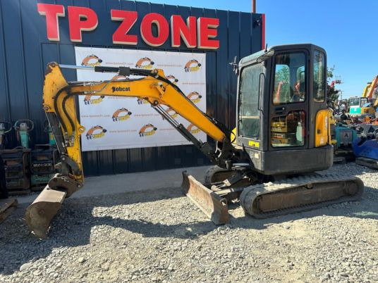 Bobcat E35 Cabine à 22500 € HT - Mini bager: slika 2 Bobcat E35 Cabine à 22500 € HT - Mini bager: slika 2