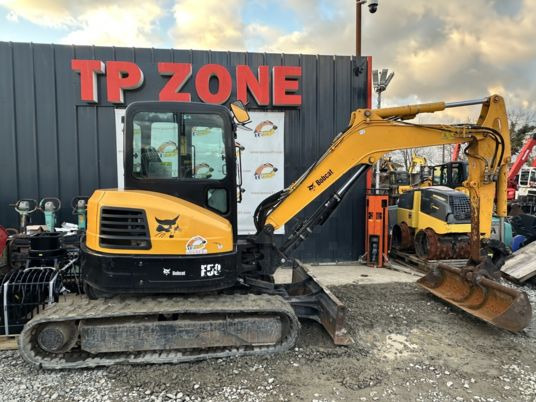 Bobcat E50 à 27 900 € HT - Mini bager: slika 1 Bobcat E50 à 27 900 € HT - Mini bager: slika 1