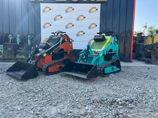 Fabrication artisanale CK360 - Kompaktni utovarivač guseničar: slika 2 Fabrication artisanale CK360 - Kompaktni utovarivač guseničar: slika 2