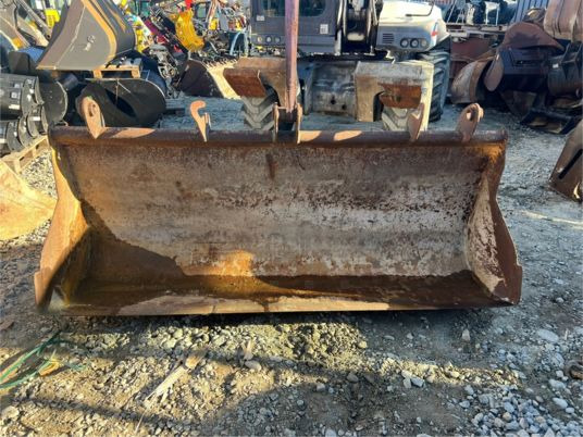 Godet chargeur pour Tracto - Kašika: slika 1 Godet chargeur pour Tracto - Kašika: slika 1