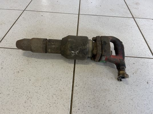 Marteau piqueur pneumatique PK13s - Građevinska oprema: slika 1 Marteau piqueur pneumatique PK13s - Građevinska oprema: slika 1