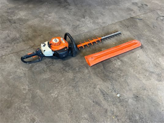 Taille haies thermique STIHL HS 82 R - Baštenska oprema: slika 3 Taille haies thermique STIHL HS 82 R - Baštenska oprema: slika 3
