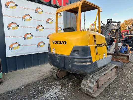 Volvo EC25 à 14 900 € HT - Mini bager: slika 3 Volvo EC25 à 14 900 € HT - Mini bager: slika 3