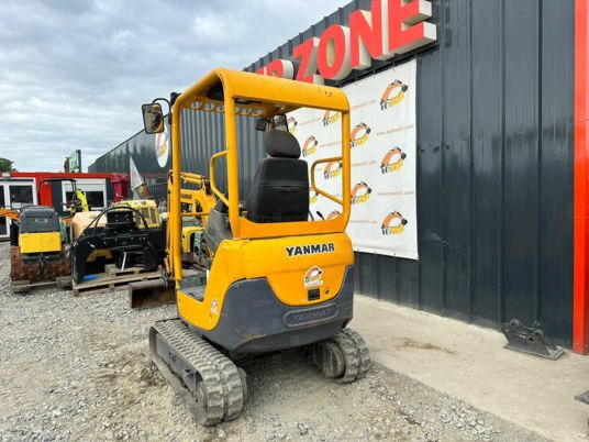 Yanmar SV18 à 14500 € HT - Mini bager: slika 3 Yanmar SV18 à 14500 € HT - Mini bager: slika 3