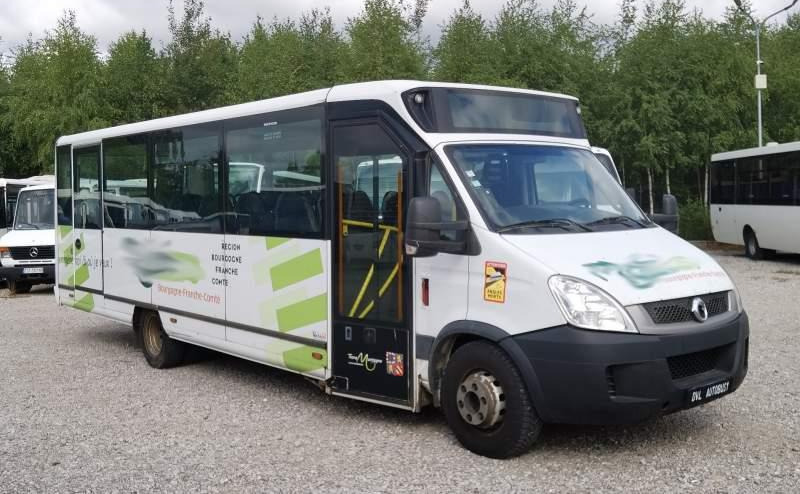 Iveco Aptineo Daily 34 miejsca NOWY SILNIK - Minibus, Prigradski autobus: slika 1 Iveco Aptineo Daily 34 miejsca NOWY SILNIK - Minibus, Prigradski autobus: slika 1