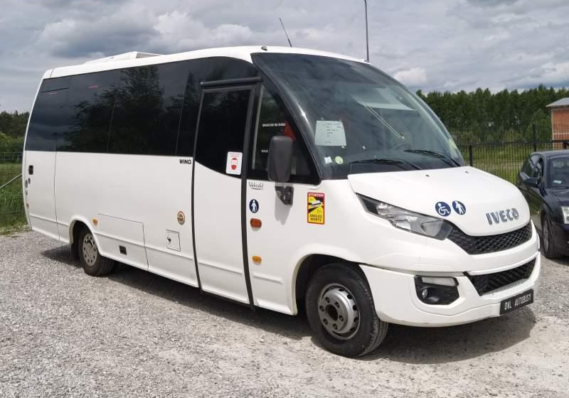 Iveco Daily Wing Indcar euro 6 *winda*klima*webasto* - Prigradski autobus: slika 3 Iveco Daily Wing Indcar euro 6 *winda*klima*webasto* - Prigradski autobus: slika 3