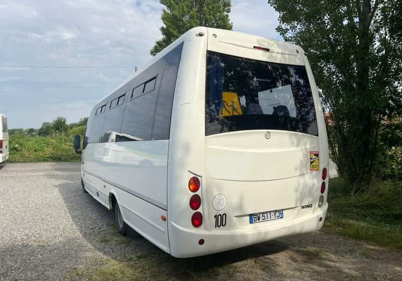 Iveco Indcar Wing euro 5 - Prigradski autobus: slika 3 Iveco Indcar Wing euro 5 - Prigradski autobus: slika 3