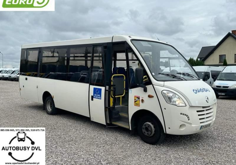 Iveco Kapena 2013 *Euro 5* Daily, Wing - Minibus, Putnički kombi: slika 1 Iveco Kapena 2013 *Euro 5* Daily, Wing - Minibus, Putnički kombi: slika 1