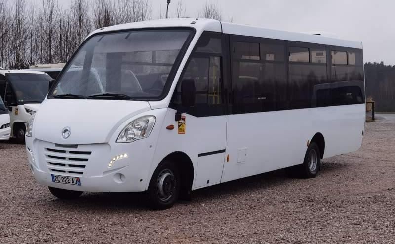 Iveco Kapena Thesi 34 EURO V *daily*wing*mediano - Prigradski autobus: slika 2 Iveco Kapena Thesi 34 EURO V *daily*wing*mediano - Prigradski autobus: slika 2