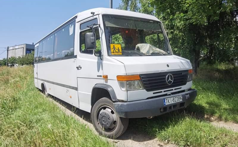 Mercedes-Benz Vario 813D 37+12 - Prigradski autobus: slika 1 Mercedes-Benz Vario 813D 37+12 - Prigradski autobus: slika 1