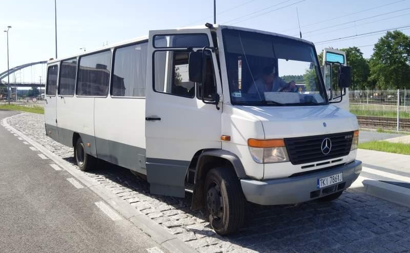 Mercedes-Benz Vario 814D 38+12 - Prigradski autobus: slika 2 Mercedes-Benz Vario 814D 38+12 - Prigradski autobus: slika 2