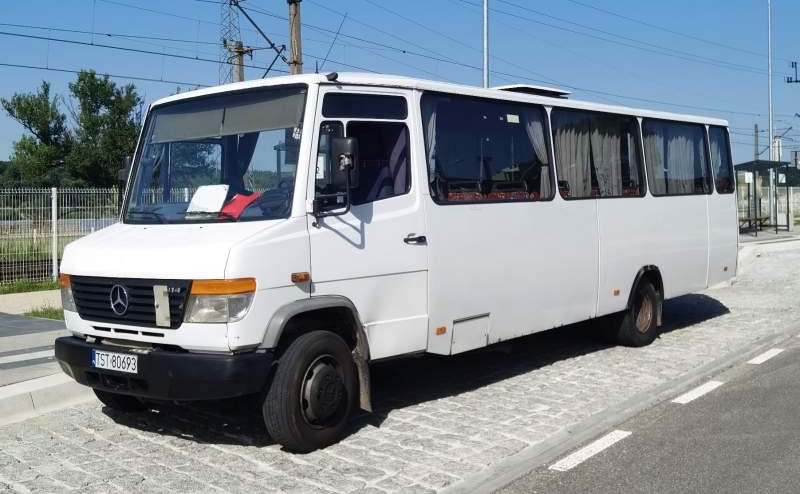Mercedes-Benz Vario 814D 38+13 - Prigradski autobus: slika 1 Mercedes-Benz Vario 814D 38+13 - Prigradski autobus: slika 1