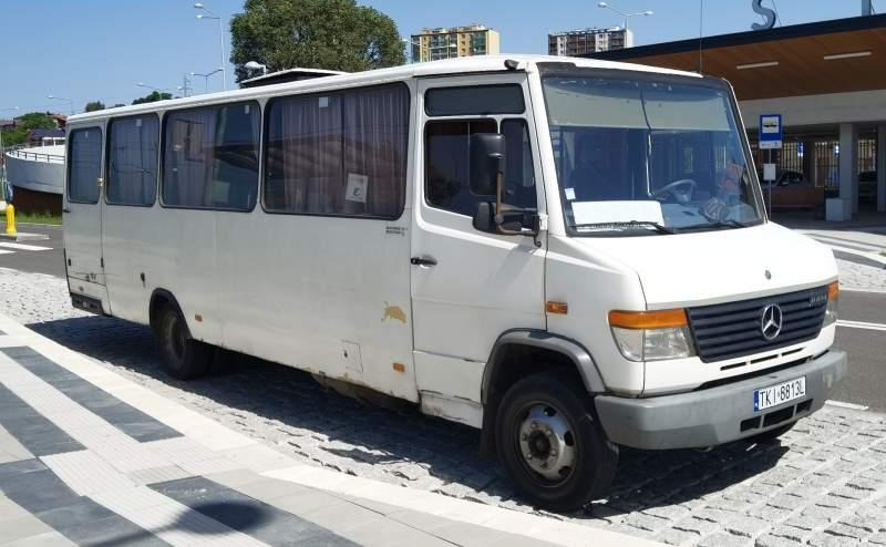 Mercedes-Benz Vario 814D 39+12 - Prigradski autobus: slika 4 Mercedes-Benz Vario 814D 39+12 - Prigradski autobus: slika 4
